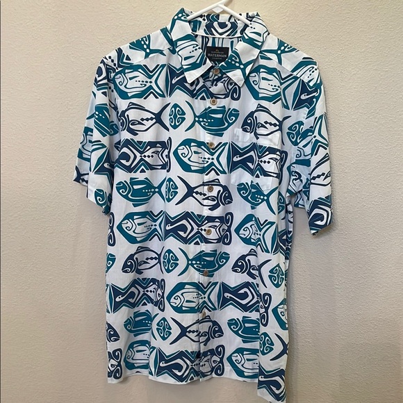 NWT Quiksilver Waterman Collection Button Down Collared Shirt Size Medium - Picture 1 of 9